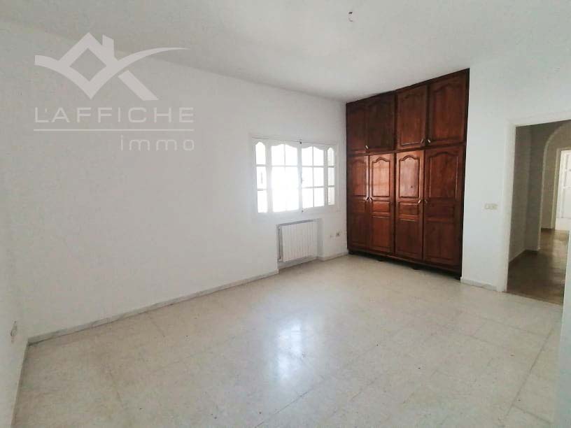 La Marsa Cite El Moez Vente Maisons Grande villa  la marsa 1444