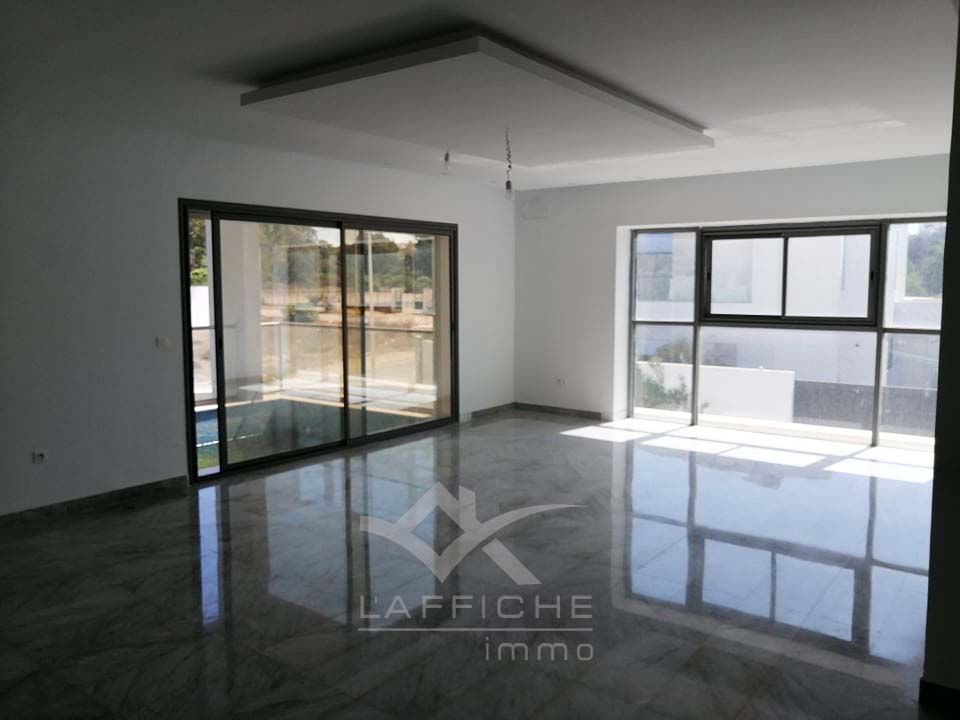 La Marsa Gammart Vente Duplex Appart duplex avec piscine  gammarth 1503