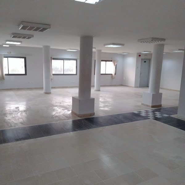 La Soukra Charguia 2 Bureaux & Commerces Bureau Spacieux bureau 300 m2  charguia 2