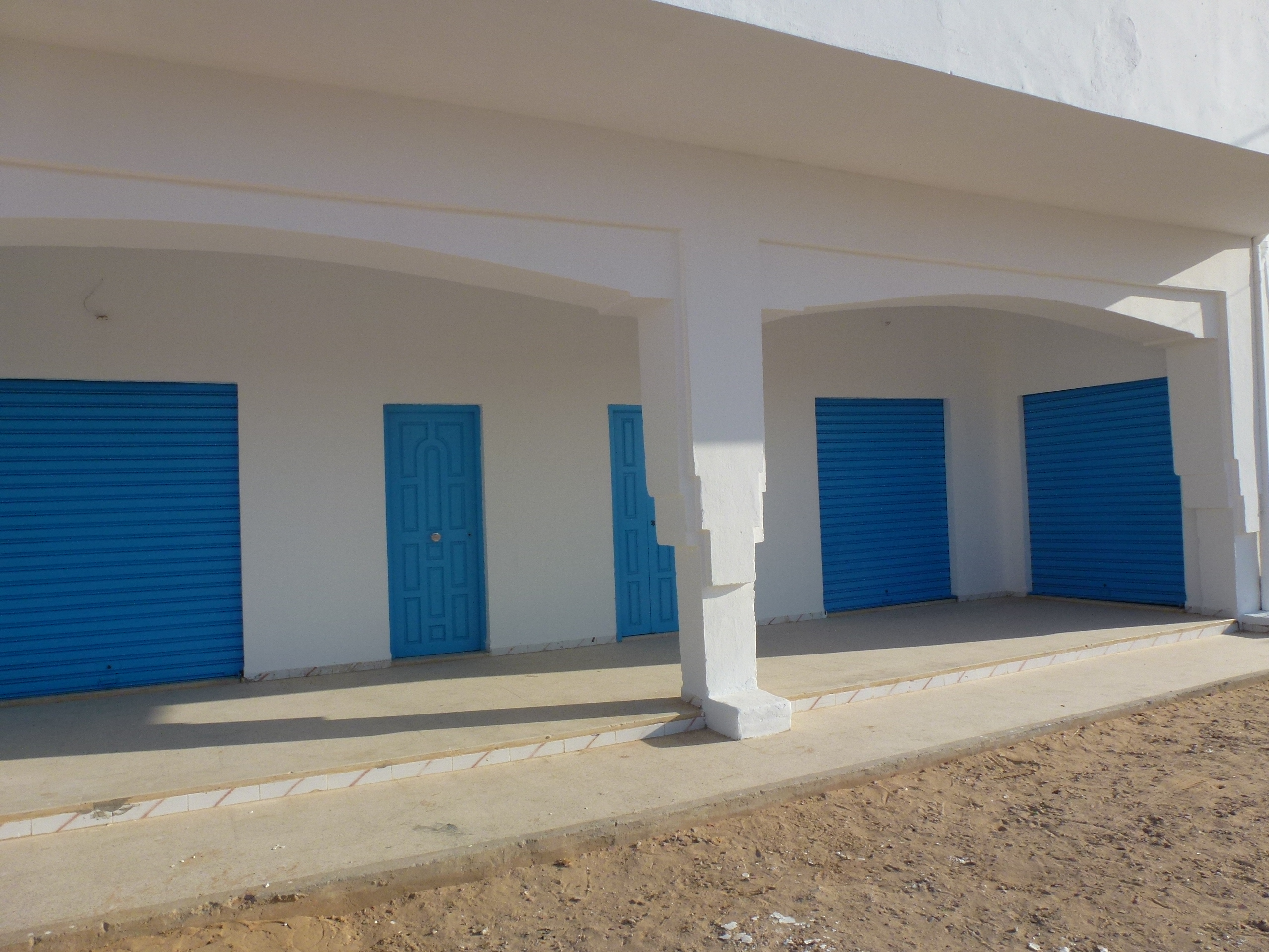 Djerba - Houmet Essouk Djerba Aeroport Vente Duplex Complexe commercial administratif route aroport