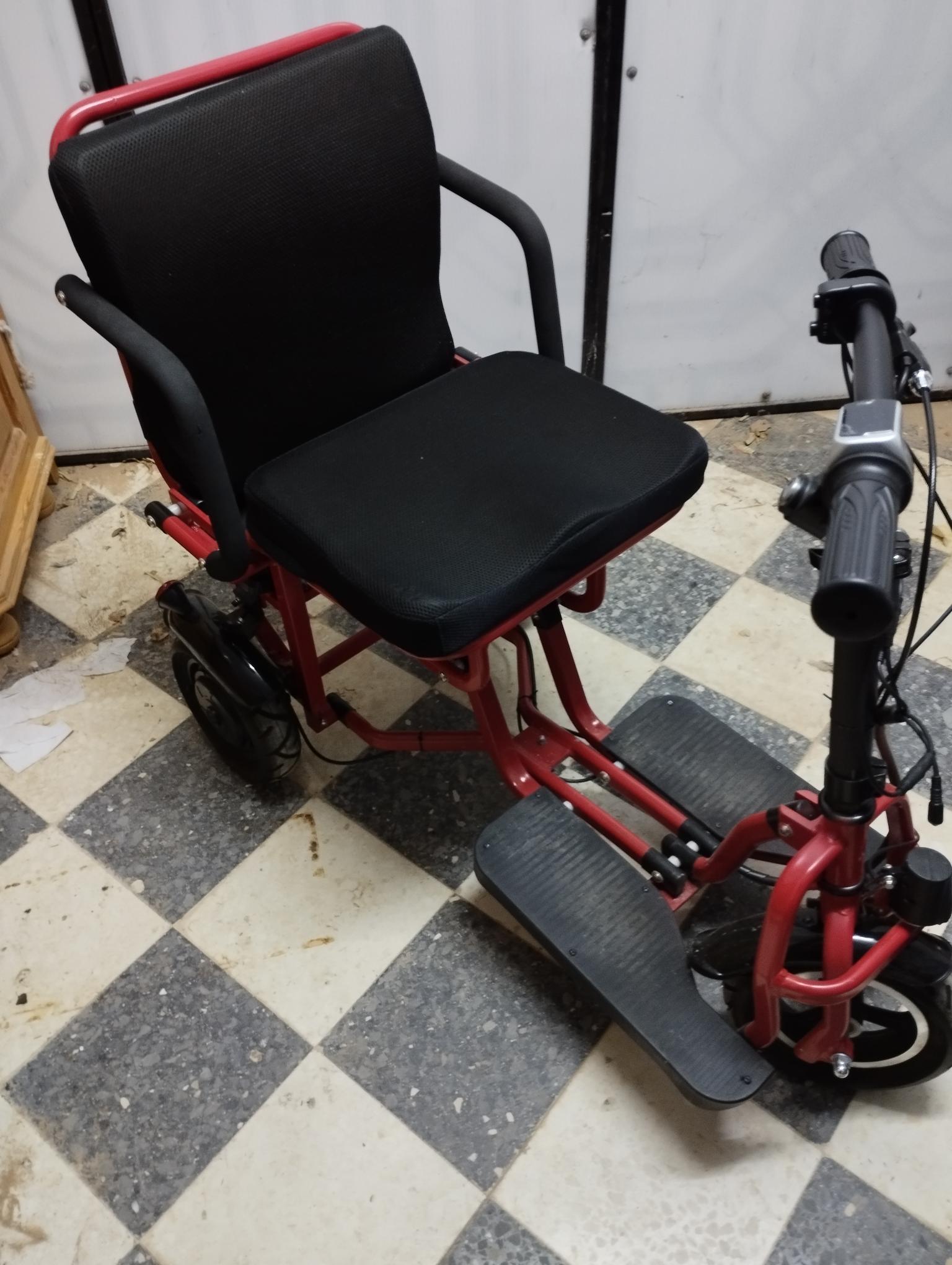 Sfax Ville Sfax Kymco Kymco Chaise rolante electric  rechargable