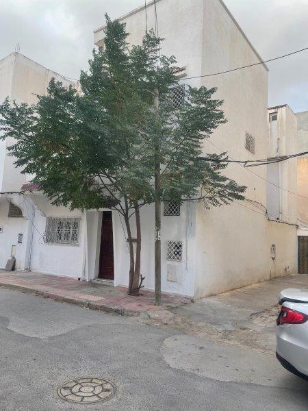 Jebel Jelloud Cite Thameur Vente Maisons 2maisons  plus studio