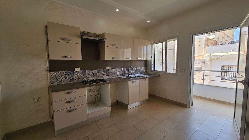 Dar Chaabane Elfehri Dar Chaabane Elfehri Location Appart. 4 pices Appartement eclipse l3058