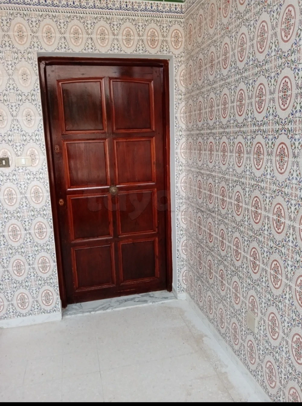 Carthage El Yasmina Location Appart. 2 pices Appartement hall 2 tres propre a carthage yassmina