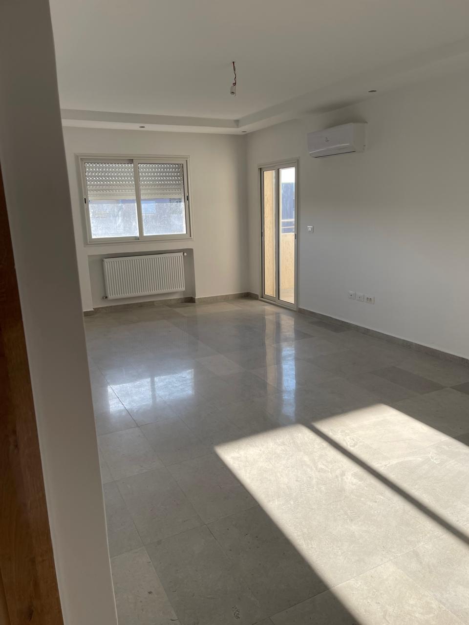 La Soukra Sidi Frej Location Appart. 3 pices Superbe appartement neuf au coeur de la soukra