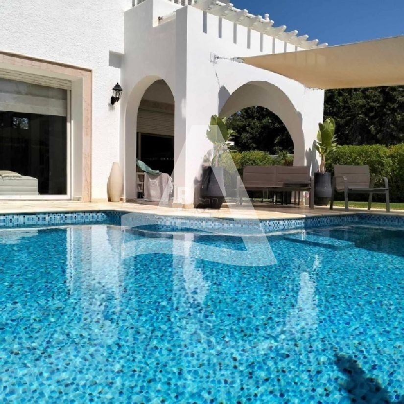 La Marsa Marsa Ennassim Vente Appart. 5 pices+ Magnifique villa  marsa les pins