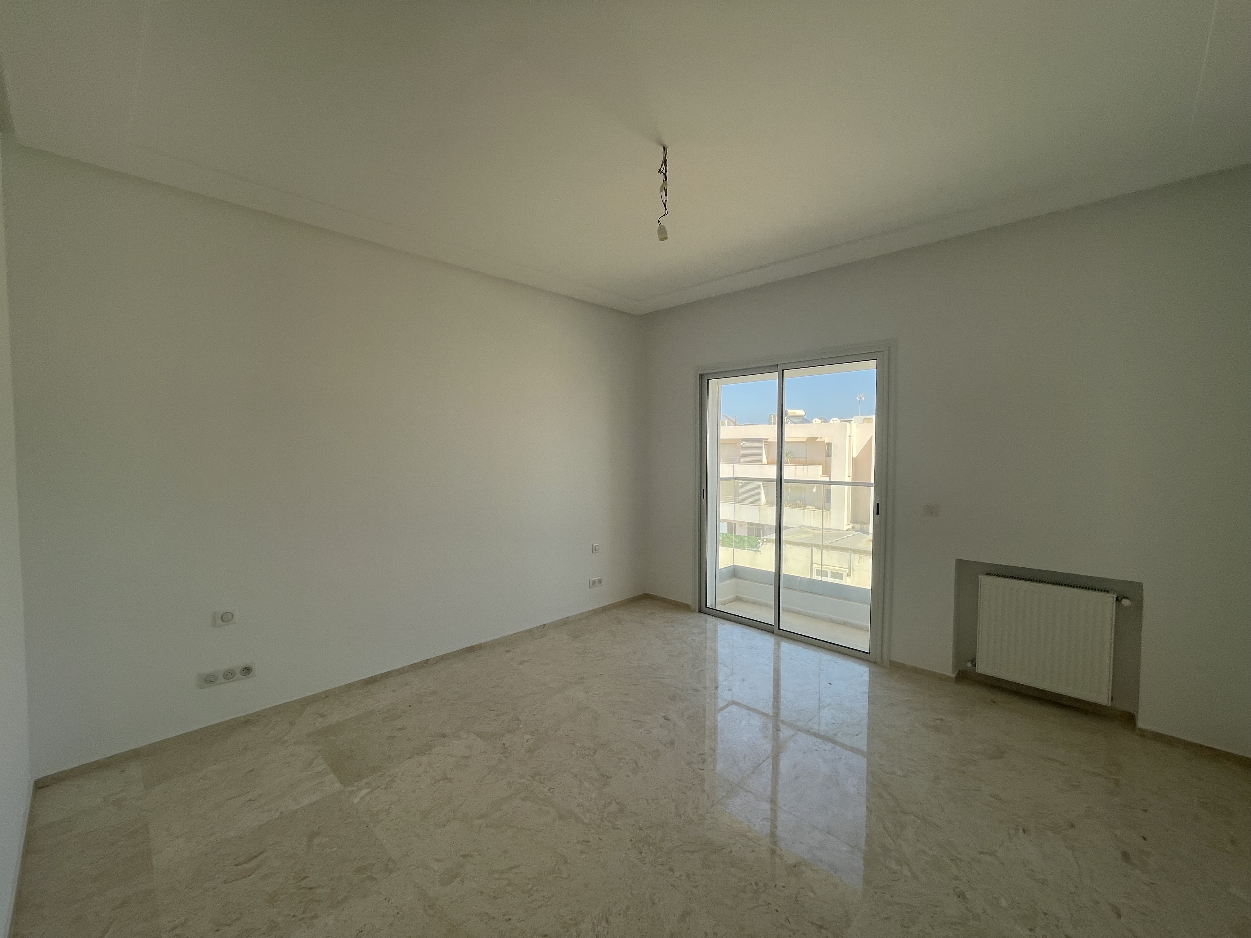 La Marsa Gammart Vente Appart. 3 pices Appartement de type s3  gammarth