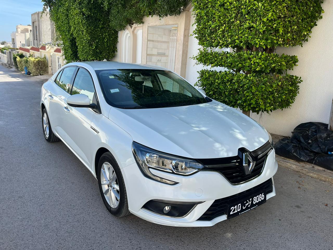 Ariana Ville Riadh Landlous Renault Megane Megane en excellent etat