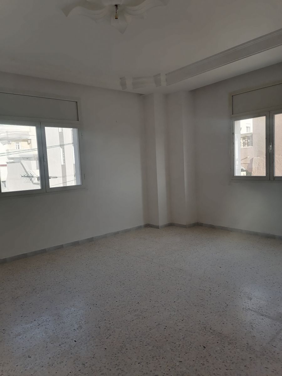 Ben Arous Ben Arous Vente Appart. 2 pices Appartement ensoleill ben arous center