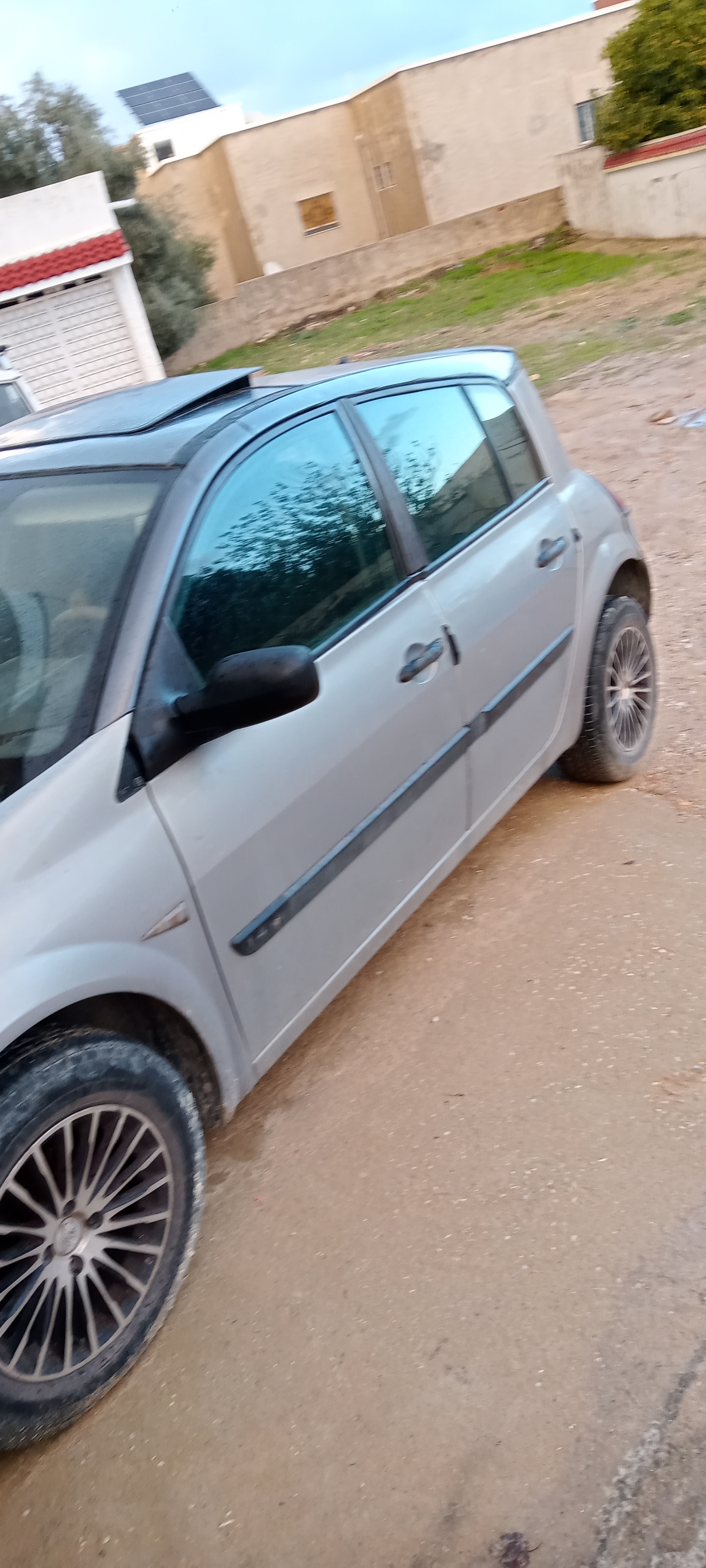 Beja Sud Sidi Frej Renault Megane Mgane essence