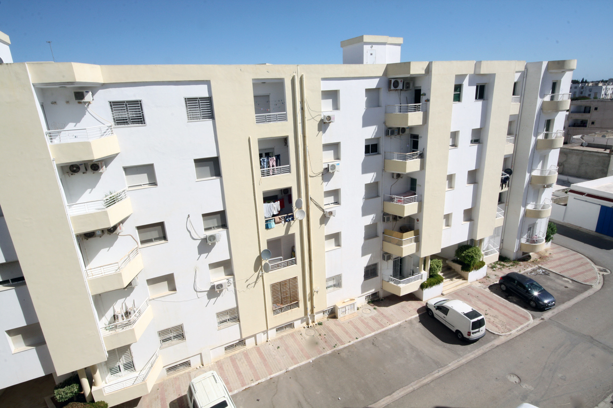 La Soukra Charguia 2 Location Appart. 4 pices Appartement s plus 3 pres de  monoprix la soukra