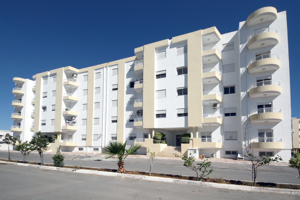 La Soukra Charguia 2 Location Appart. 4 pices Appartement s plus 3 pres de  monoprix la soukra