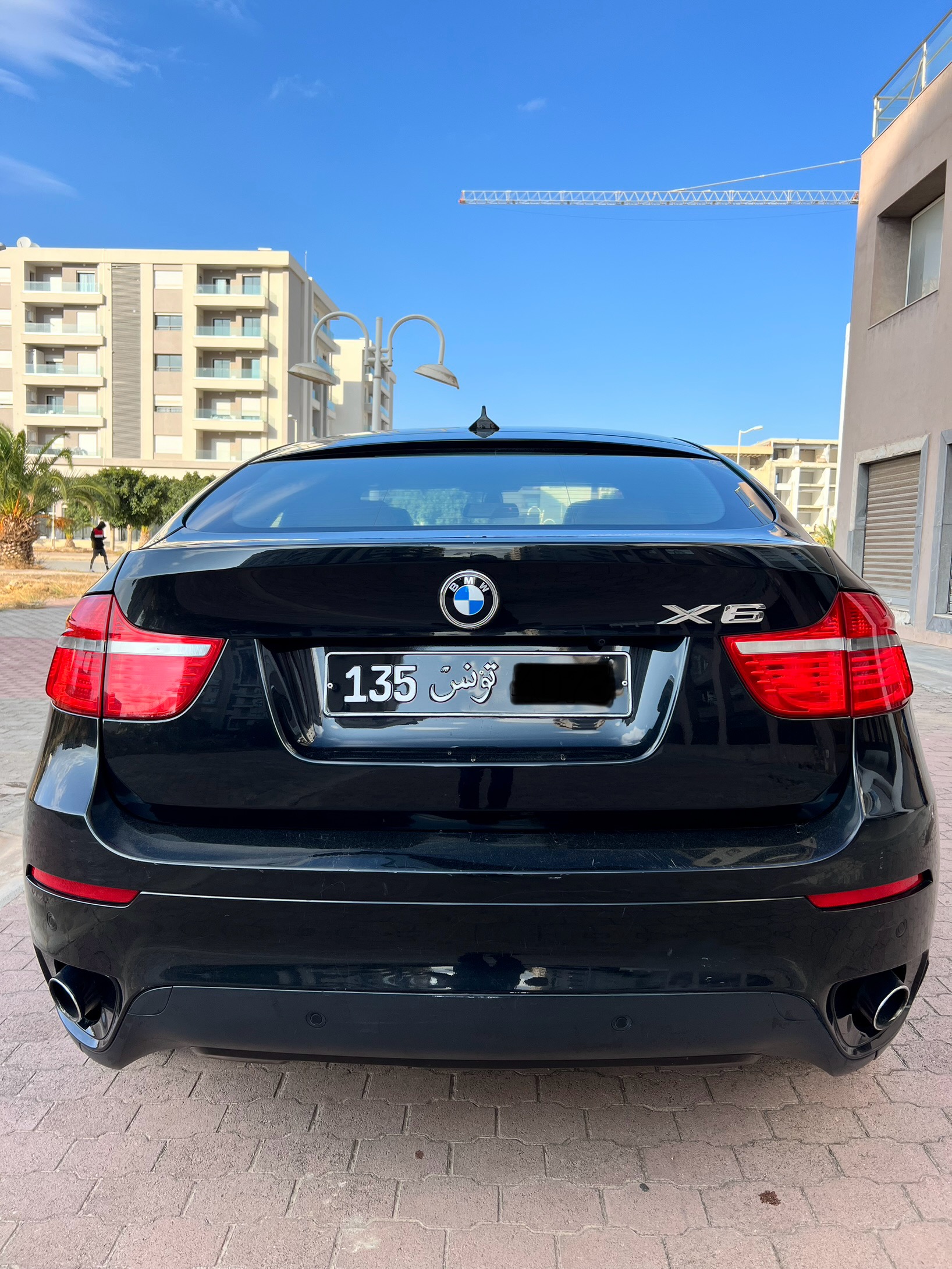 Ain Zaghouan Jardins de Carthage Bmw X6 Bmw x6 essence