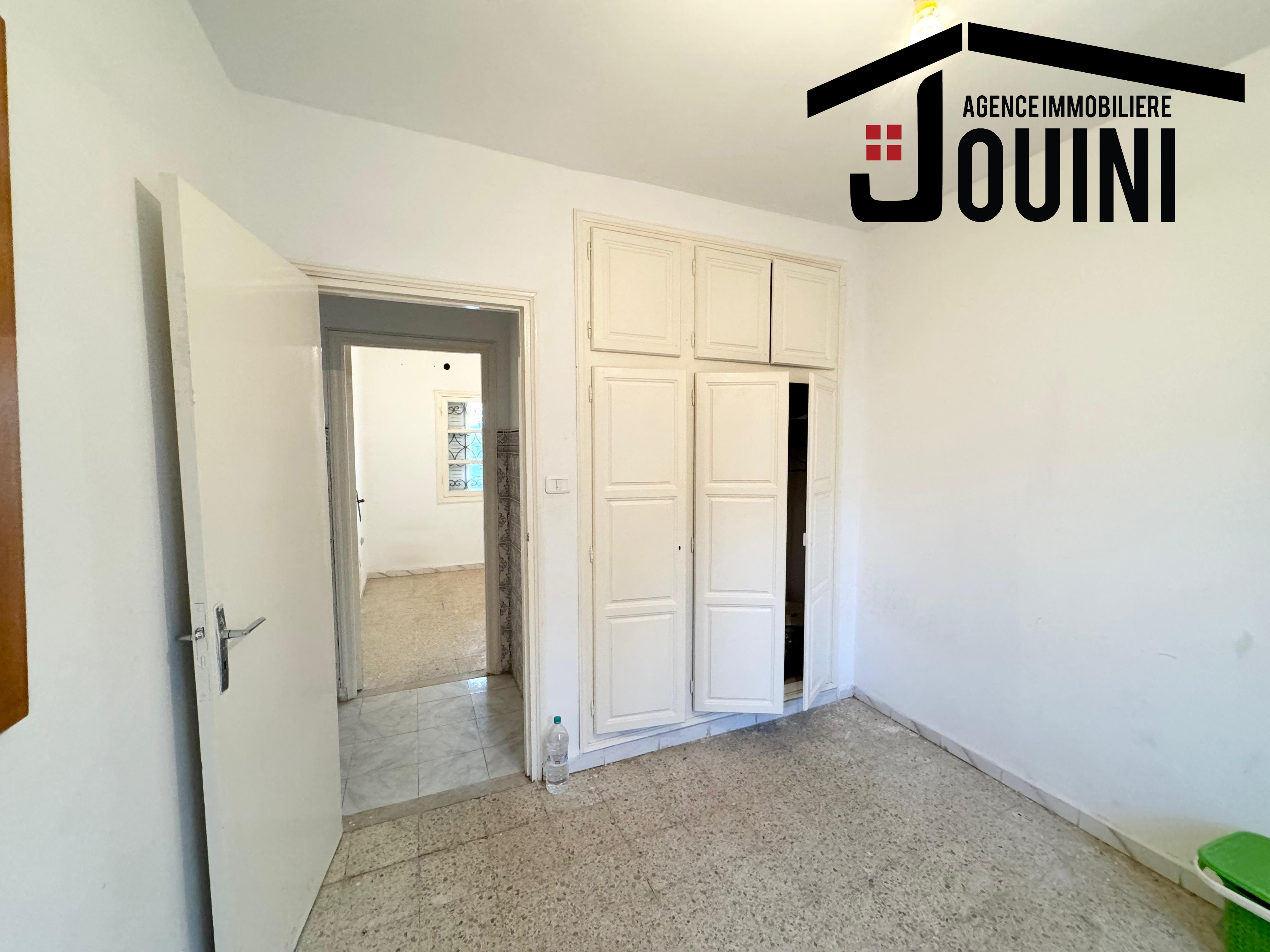 Douar Hicher Douar Hicher Vente Appart. 4 pices Appartement s3  douar hicher