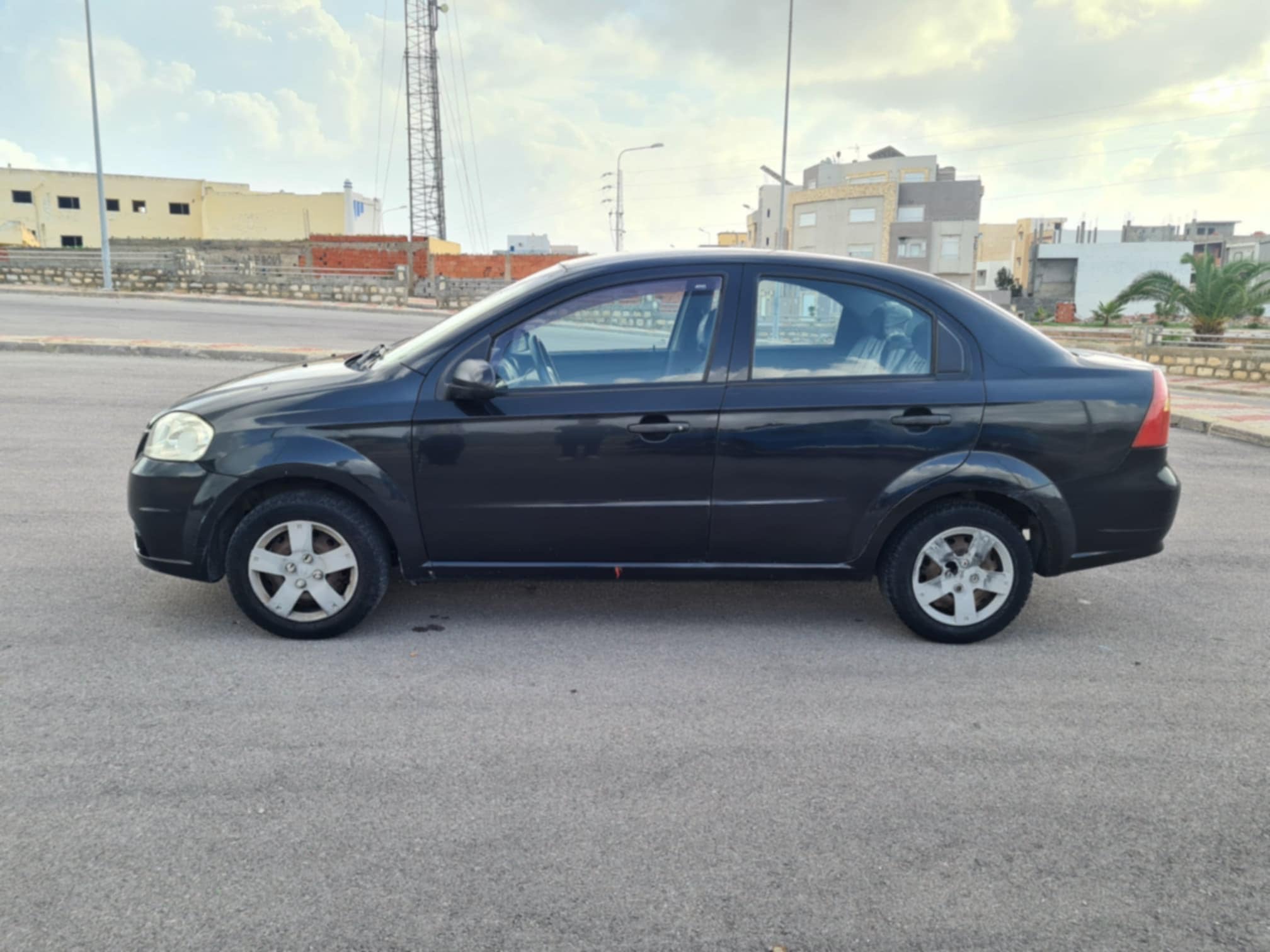 Hammam Chatt Borj Cedria Chevrolet Aveo Chevrolet aveo ls en bon tat