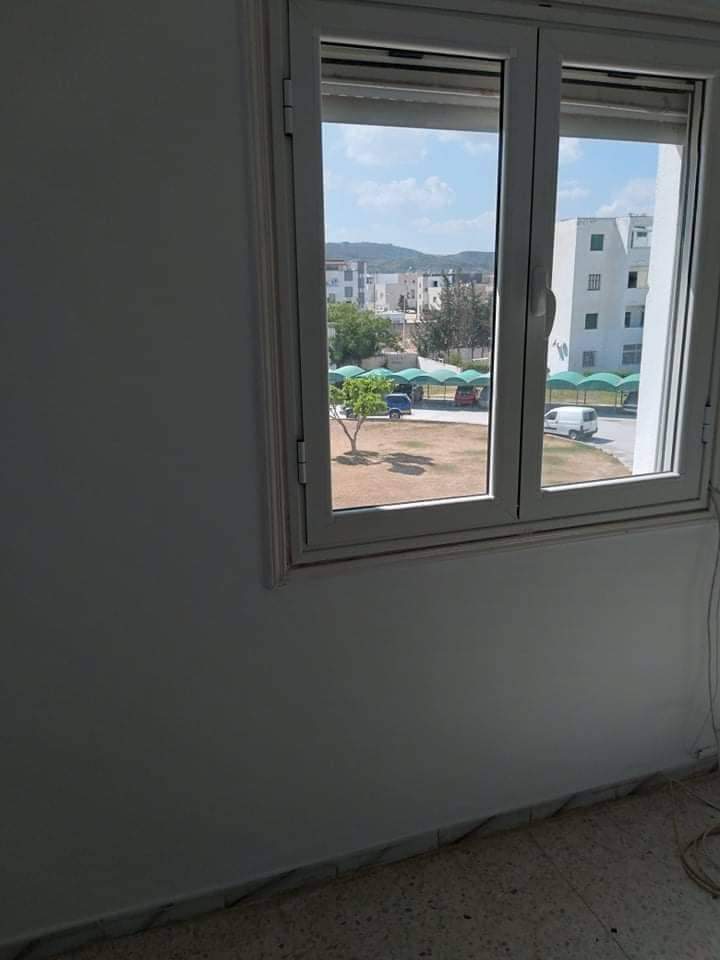 Raoued Cite Ennkhilet Location Appart. 4 pices Appartement  a enkhilette