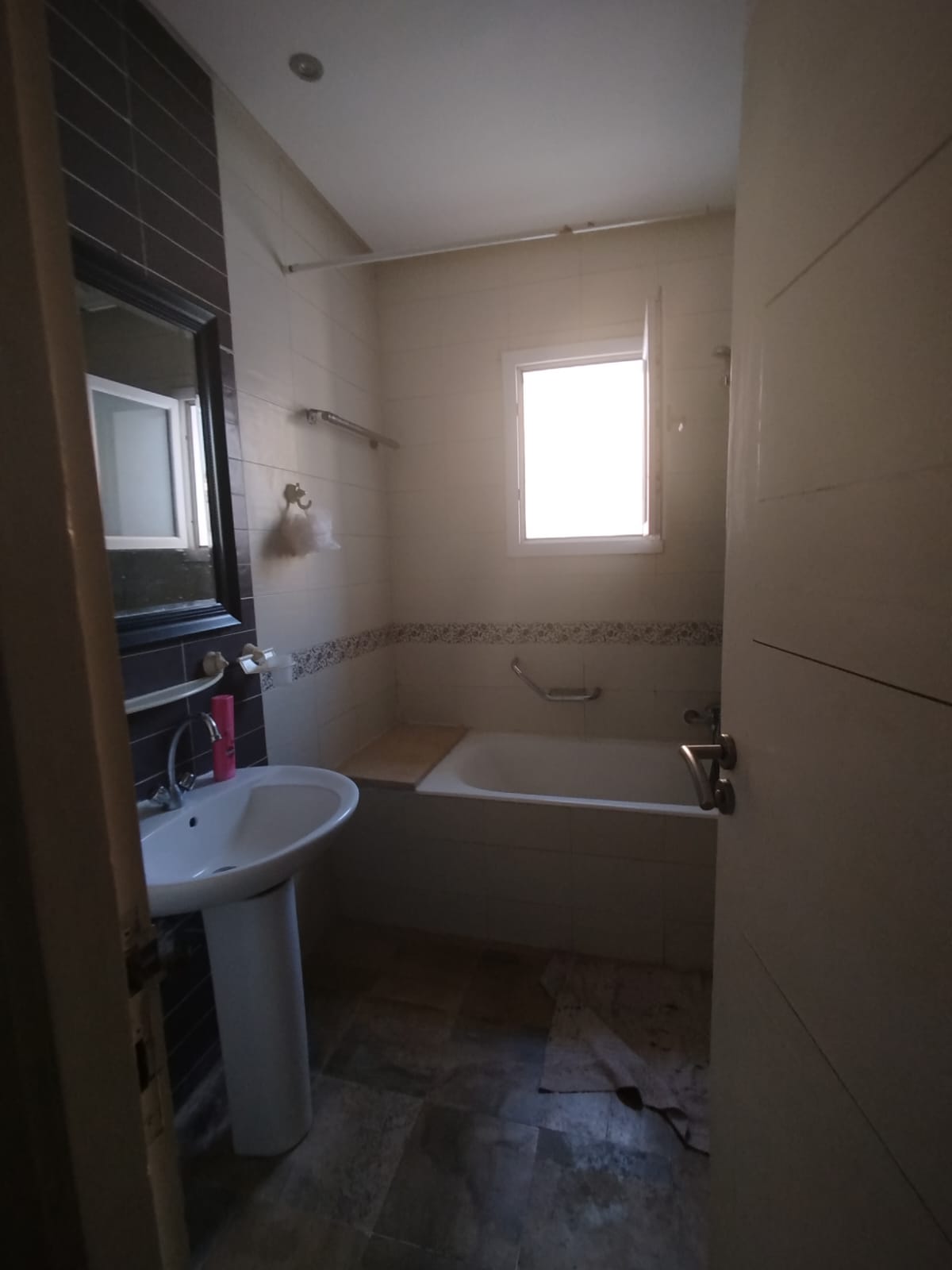 El Menzah El Manar 1 Location Appart. 3 pices Mignon appartement meubl  el manar 1