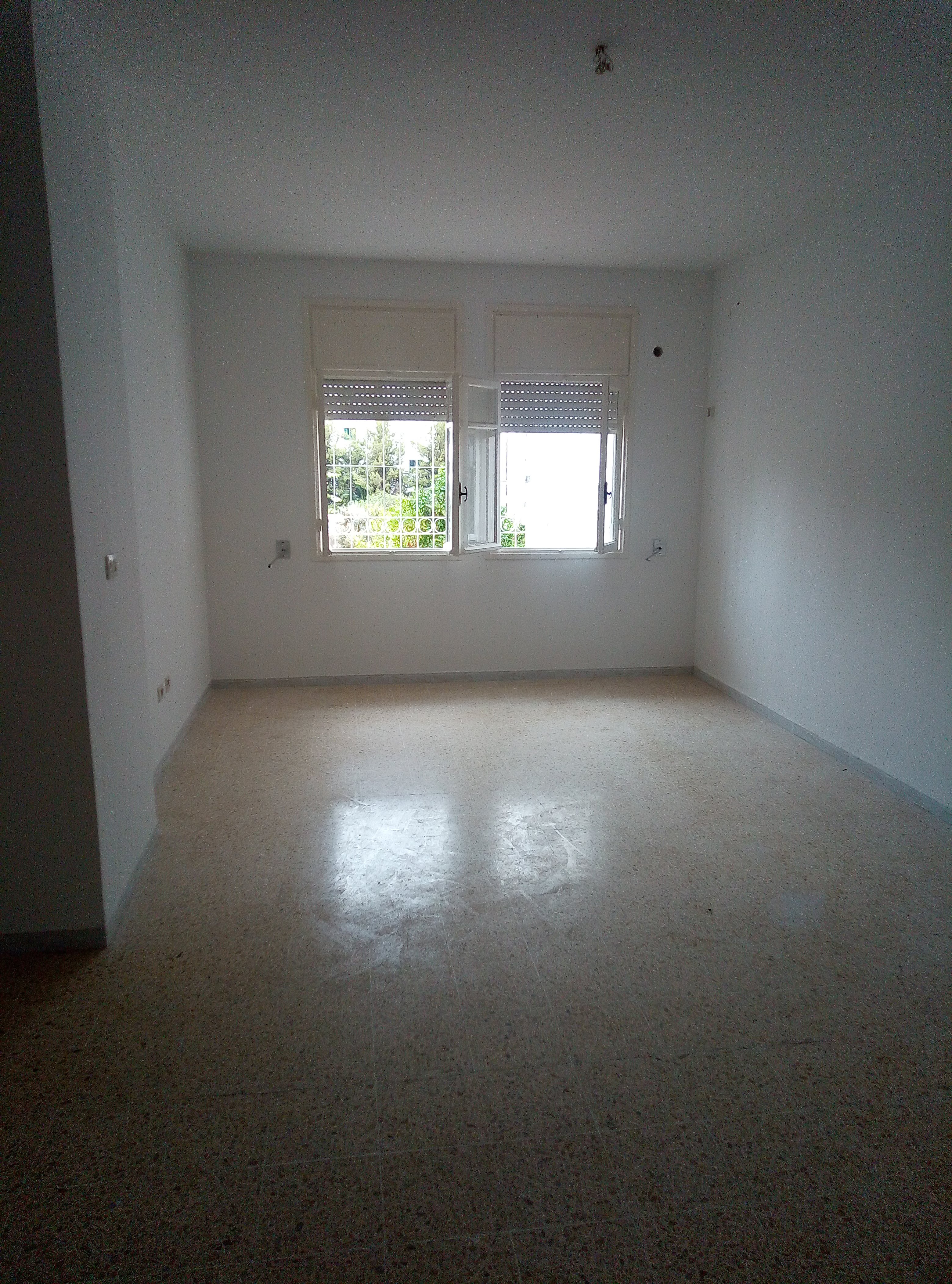 El Ouerdia El Ouerdia Location Appart. 4 pices Appartement rez de chausse