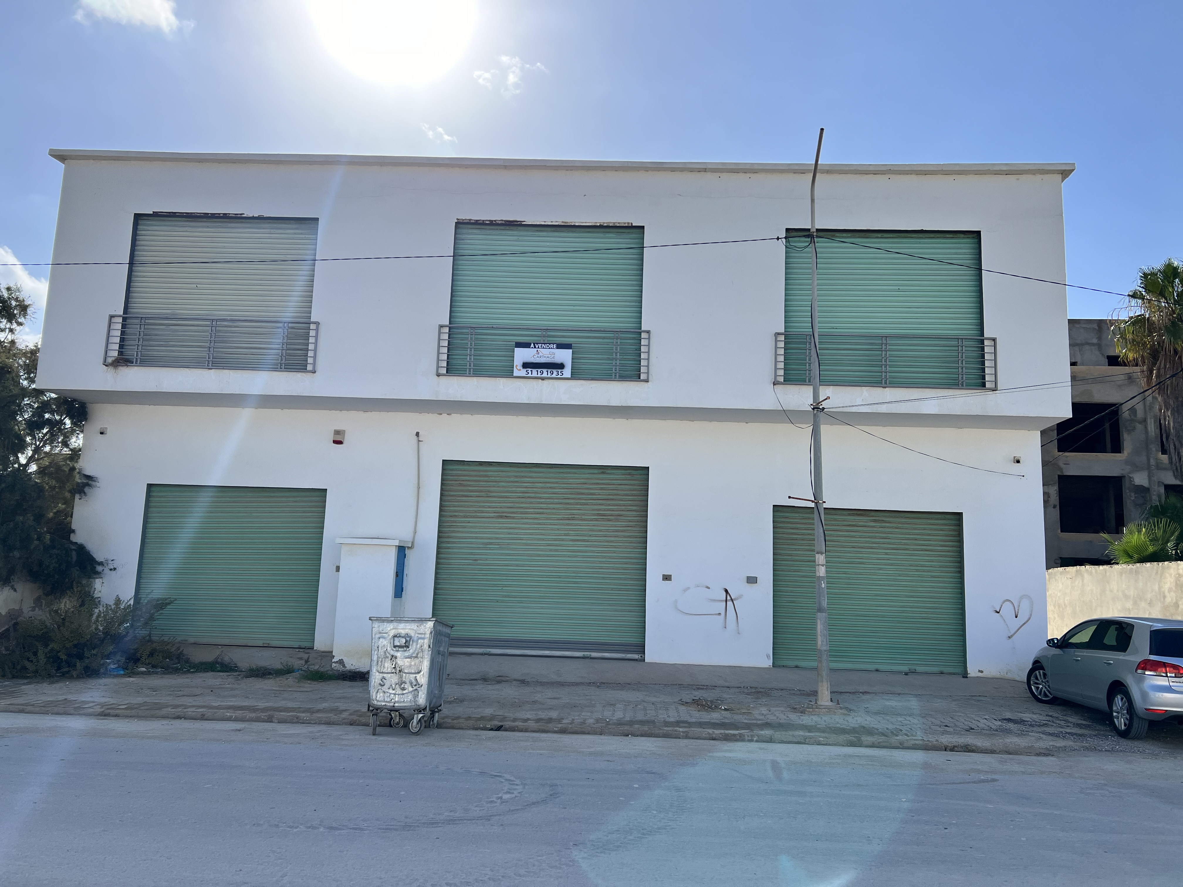 Raoued Raoued Bureaux & Commerces Atelier,Garage Usine de 1400m2