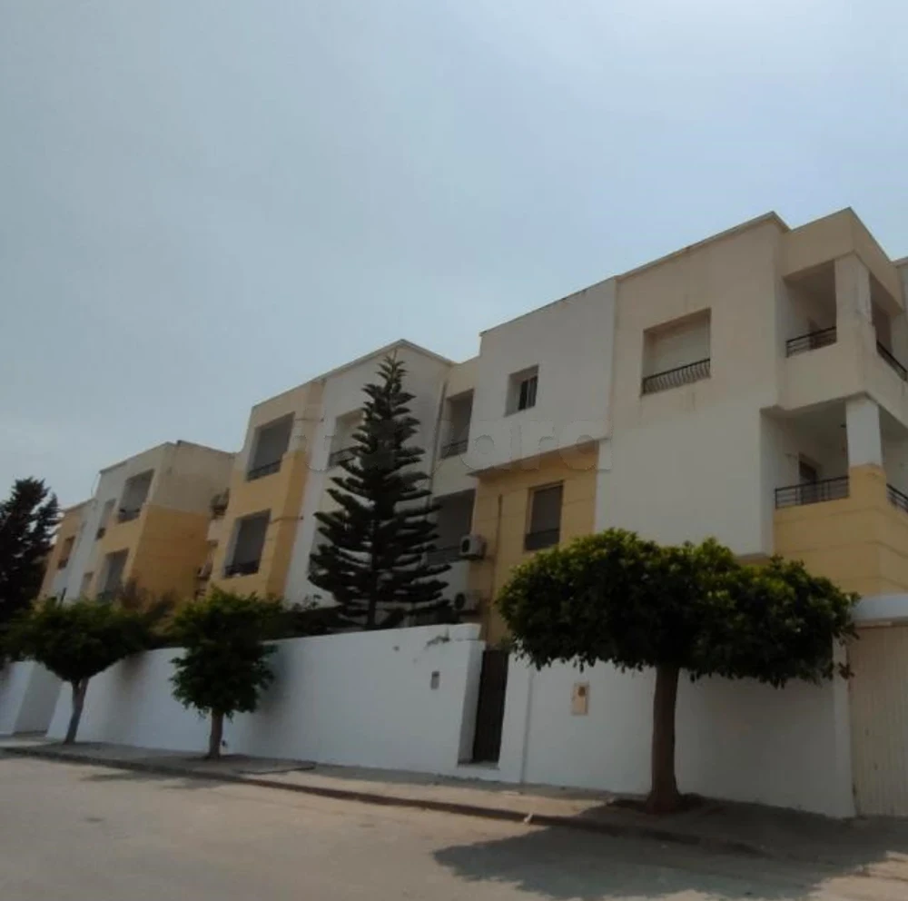 Ariana Ville Riadh Landlous Location Appart. 2 pices Bel appartement avec jardin