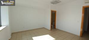 Cite El Khadra Zone urbaine nord Location Appart. 1 pice A  bureau  hall2  hstanding au ref106a