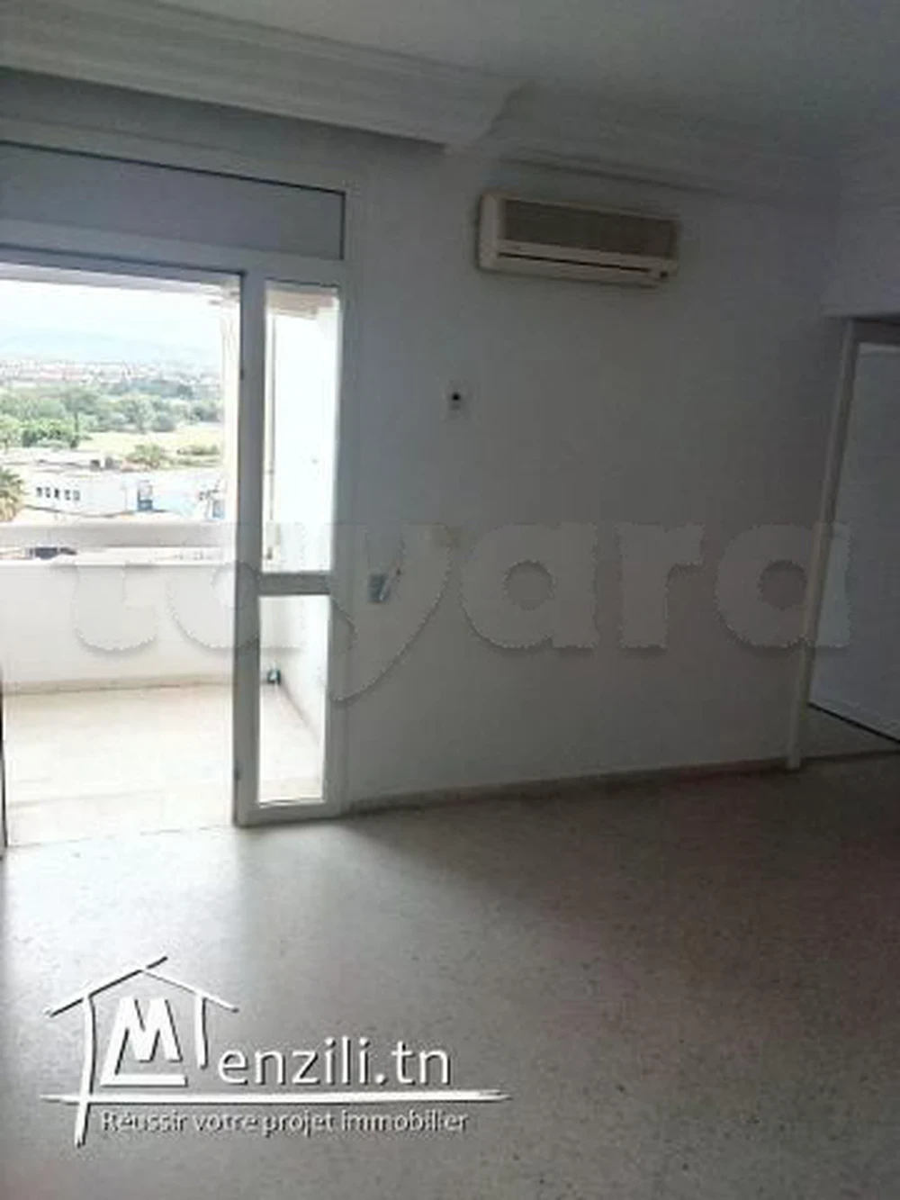 Rades Ville Sportive Vente Appart. 3 pices Appartement large et  modeste