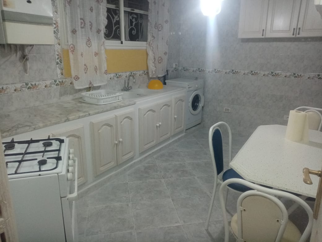 La Marsa Marsa Safsaf Location Appart. 2 pices Super s1 tres propre meuble marsa ville