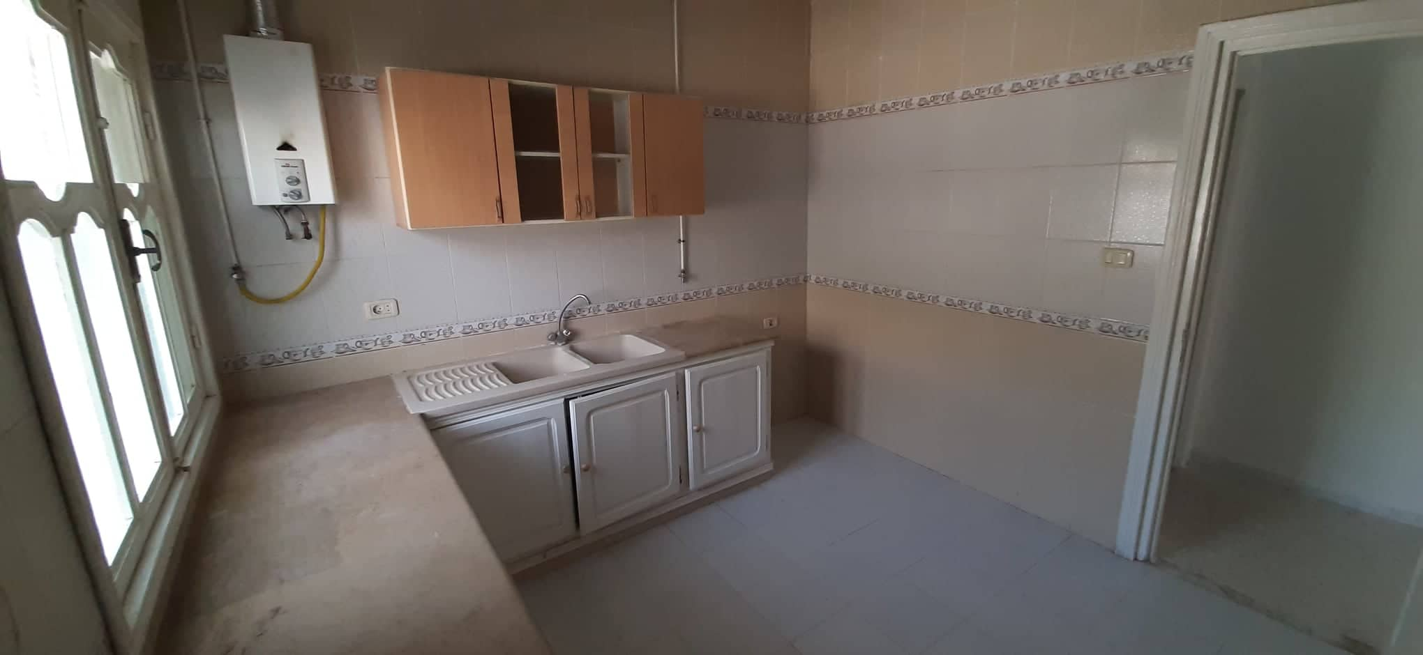 La Marsa Sidi Daoud Location Appart. 3 pices Al un rdc d'une villa  sidi daoud la marsa