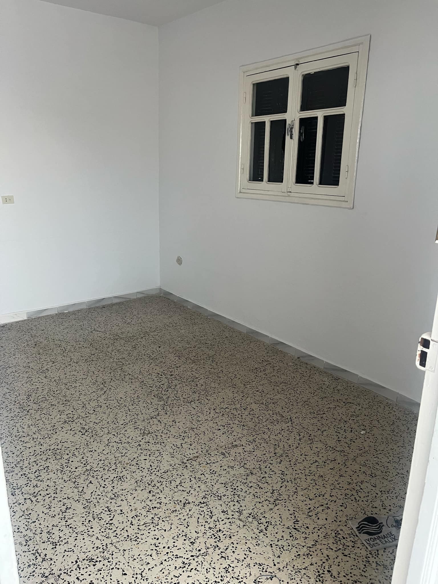 El Ouerdia Cite El Izdihar Location Appart. 2 pices Appartement 2eme etage