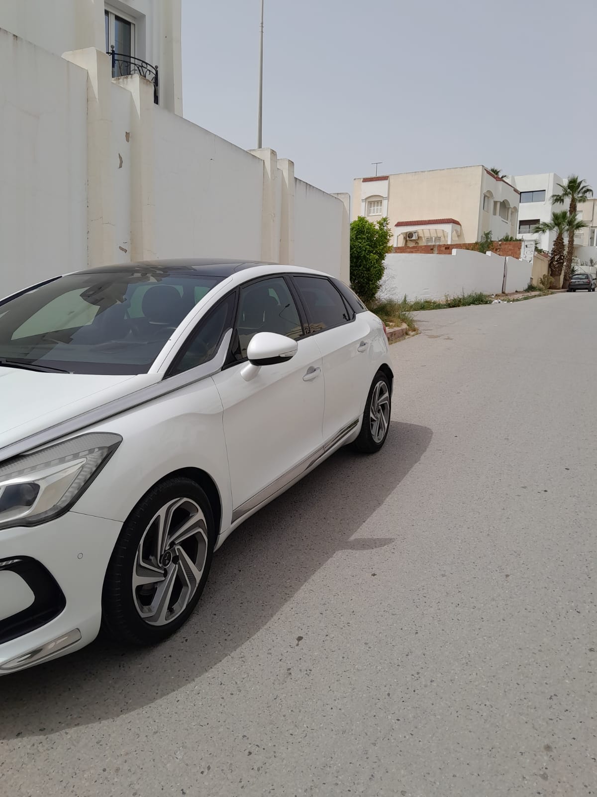 Ariana Ville Cite Ennasr 2 Citroen DS5 Voiture ds5