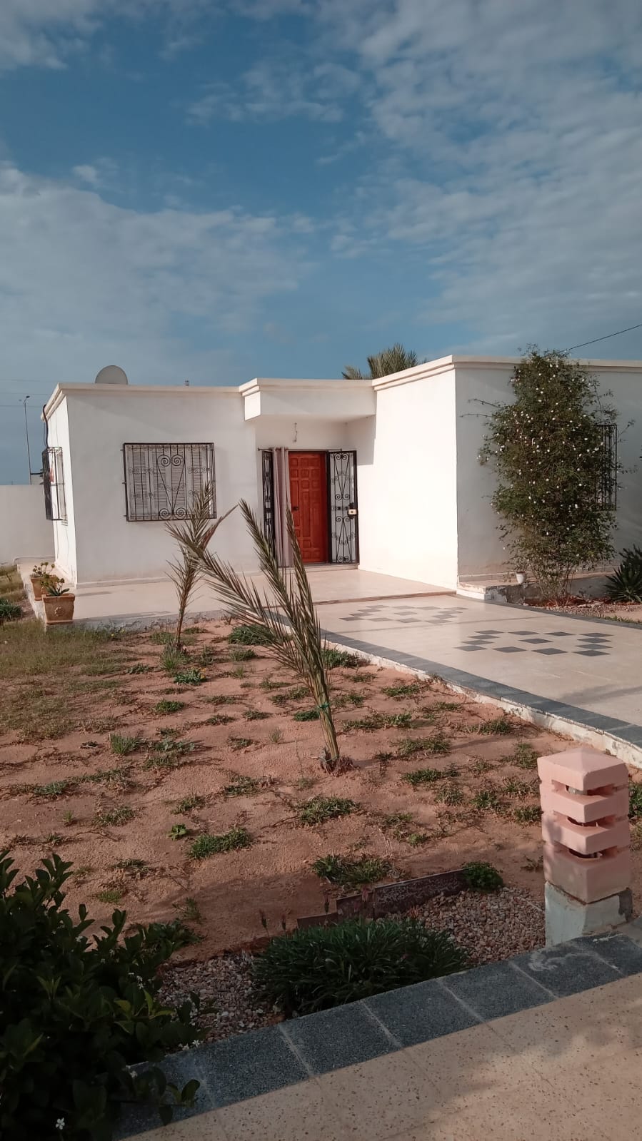 Djerba - Midoun Midoun Location Appart. 2 pices Studio meubl plein pied  midoun