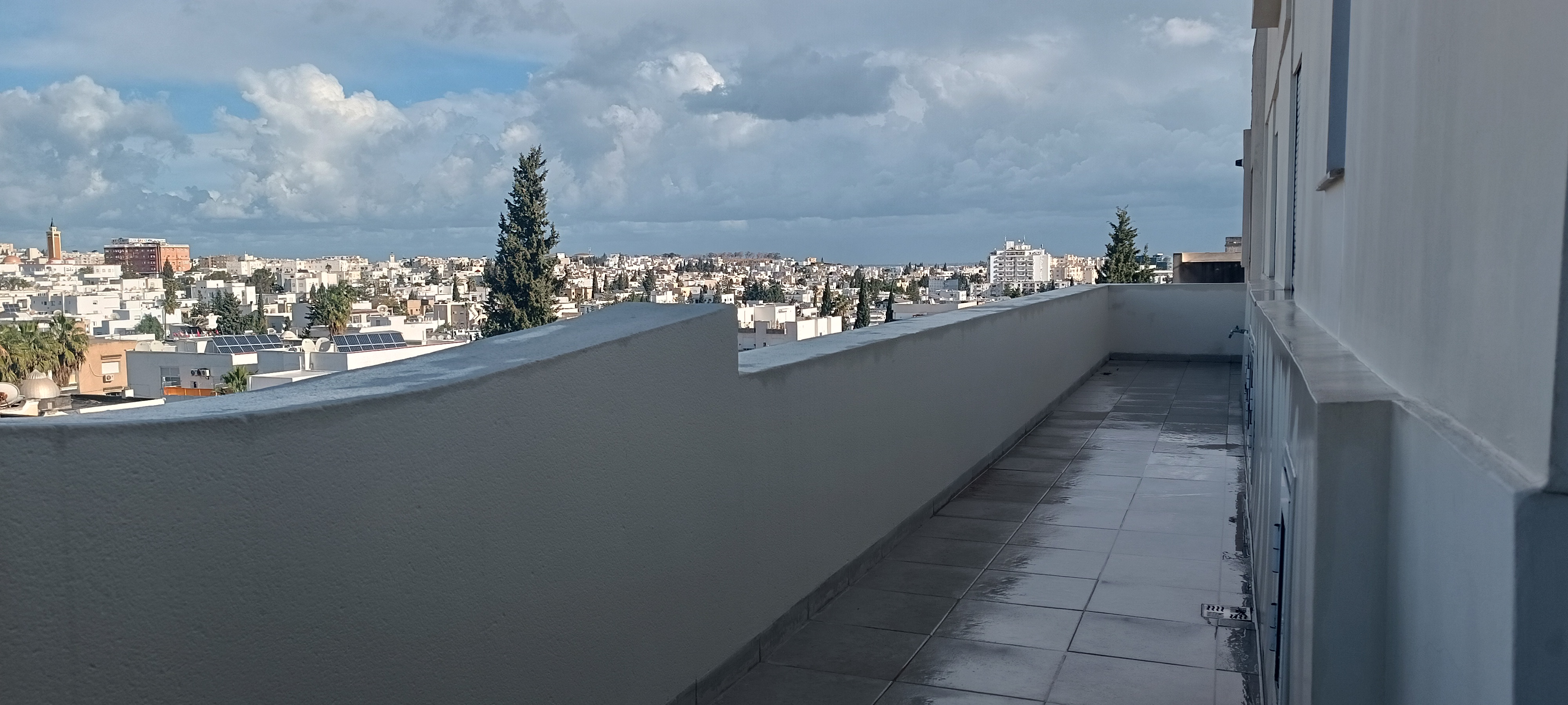 Ariana Ville El Menzah 5 Location Appart. 4 pices Appartement s4 haut standing au menzah 5