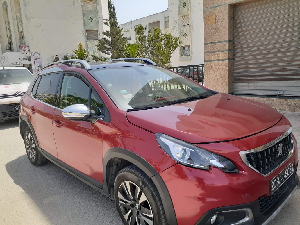 La Soukra Dar Fadhal Peugeot Autre Modle Peugeot 2008 rouge