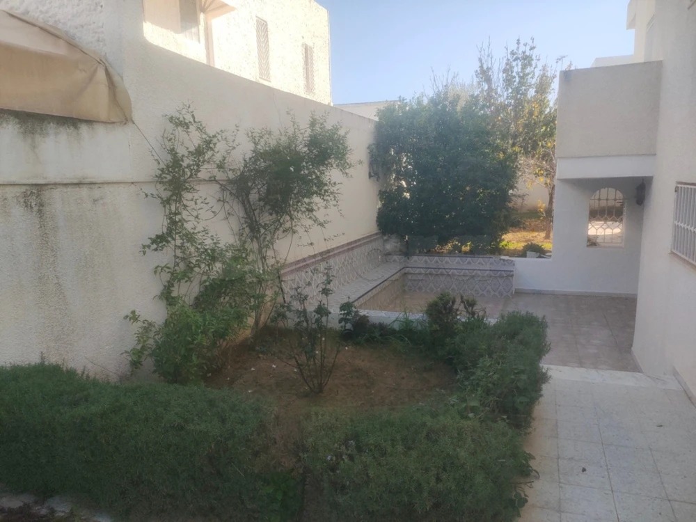 El Menzah El Manar 2 Location Maisons Rez de jardin manar 2