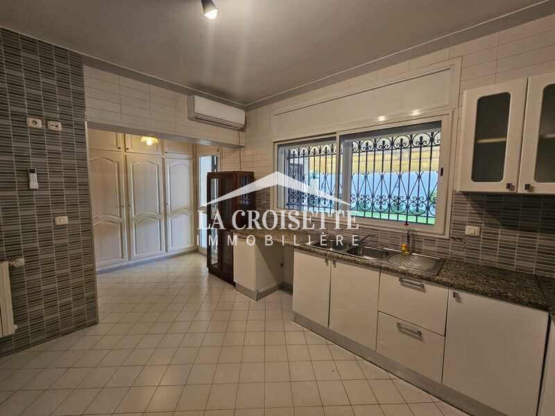 La Marsa Marsa Ennassim Location Maisons Villa s4 avec jardin  la marsa mvl1634